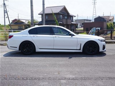 صورة 9 لـ 2021 BMW 7 SERIES