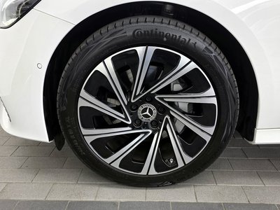 MERCEDES-BENZ E-CLASS - 6