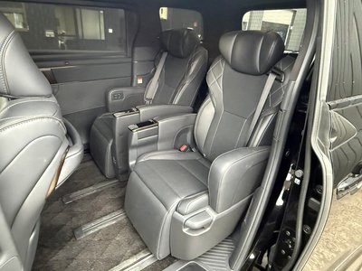 2023 Toyota VELLFIRE — миниатюра 11