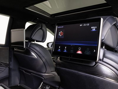 صورة 4 لـ 2021 Lexus LS