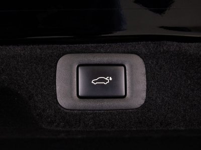 صورة مصغرة 14 لـ 2021 Lexus LS