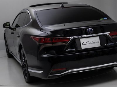 صورة مصغرة 31 لـ 2021 Lexus LS