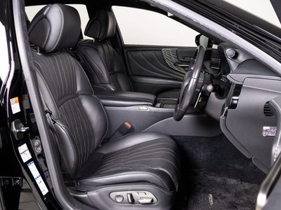 صورة مصغرة 39 لـ 2021 Lexus LS