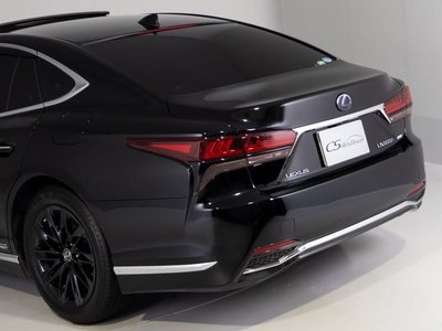 صورة مصغرة 26 لـ 2021 Lexus LS