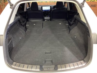 صورة مصغرة 36 لـ 2022 Lexus NX