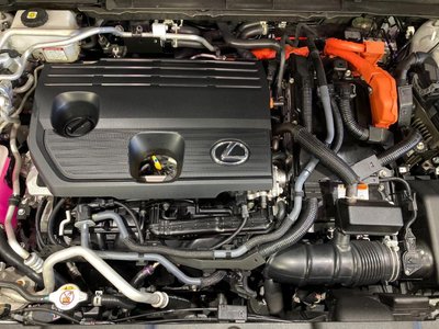 صورة مصغرة 18 لـ 2022 Lexus NX
