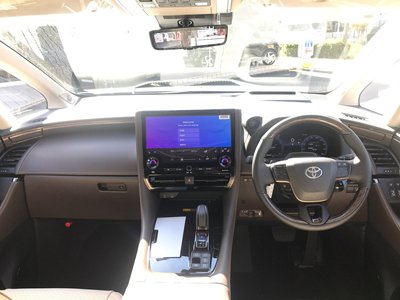TOYOTA ALPHARD - 6
