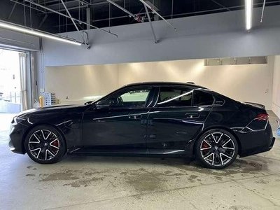 2025 BMW M5 photo 5