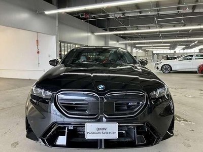 2025 BMW M5 photo 4