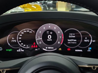 PORSCHE CAYENNE - 8