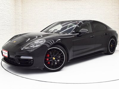 صورة 5 لـ 2019 Porsche PANAMERA