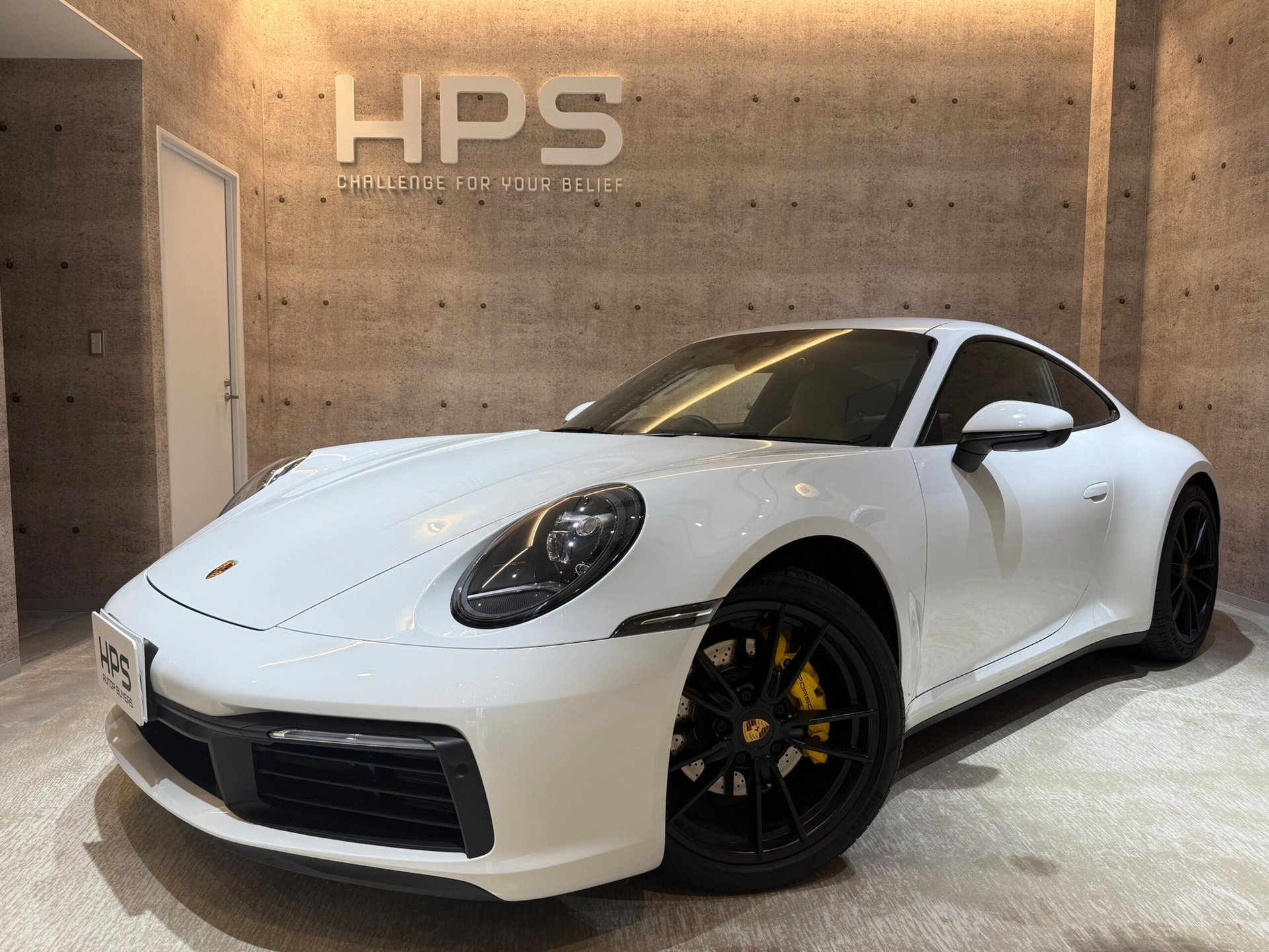 PORSCHE 911 - View 1