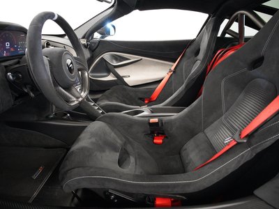 MCLAREN 765LT - 2
