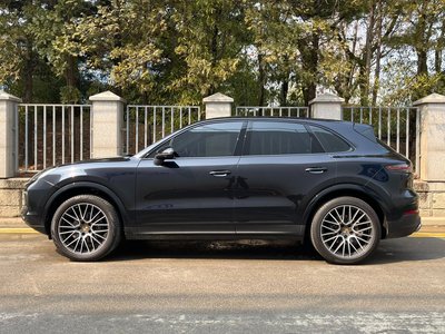 PORSCHE CAYENNE - 5