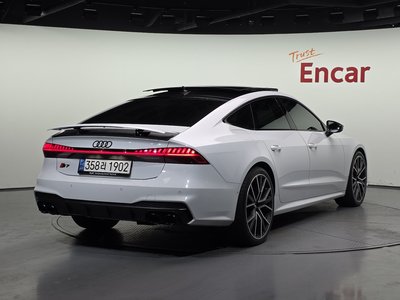 AUDI S7 - 3