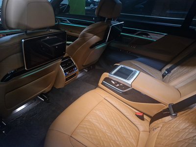 BMW 7 SERIES - 5