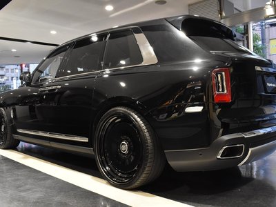ROLLS-ROYCE CULLINAN - 4