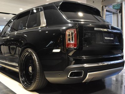 ROLLS-ROYCE CULLINAN - 9