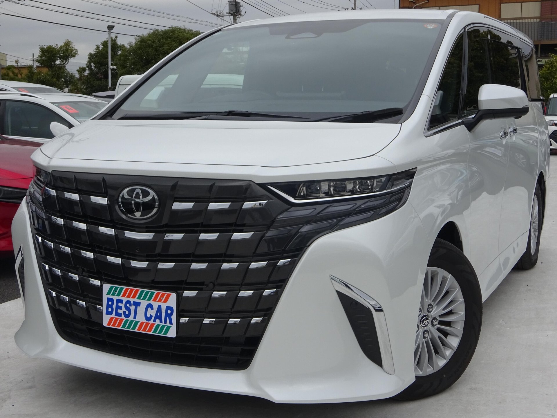 TOYOTA ALPHARD - View 1