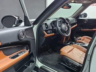 MINI COUNTRYMAN - 10