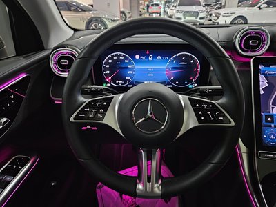 صورة مصغرة 17 لـ 2023 Mercedes-BENZ GLC