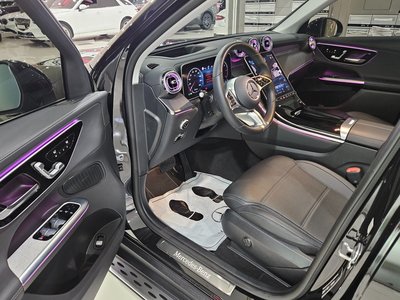 صورة 10 لـ 2023 Mercedes-BENZ GLC