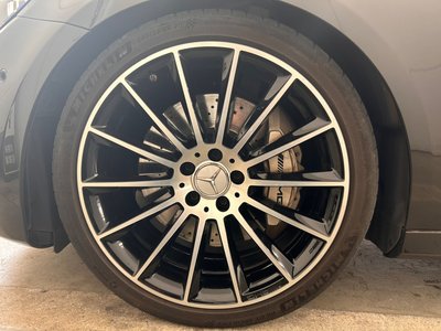 MERCEDES-BENZ E-CLASS AMG - 5
