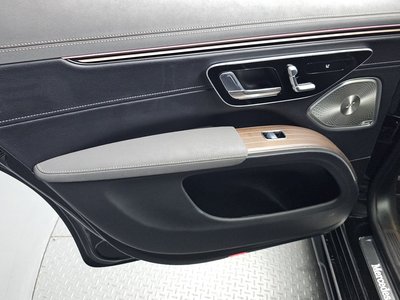 2023 Mercedes-BENZ EQS — миниатюра 15