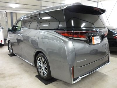 صورة مصغرة 13 لـ 2025 Toyota VELLFIRE