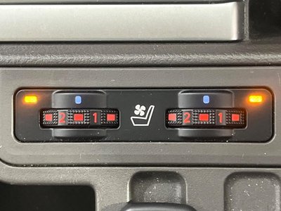 TOYOTA LAND CRUISER PRADO - 7