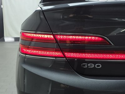 صورة 10 لـ 2020 Genesis G90