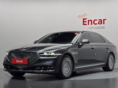 صورة 1 لـ 2020 Genesis G90
