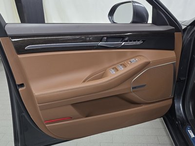 صورة مصغرة 14 لـ 2020 Genesis G90