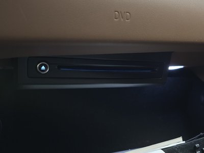 صورة مصغرة 37 لـ 2020 Genesis G90