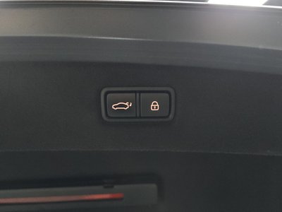 صورة مصغرة 39 لـ 2020 Genesis G90