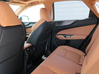 LEXUS NX - 8