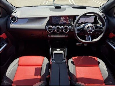صورة 2 لـ 2023 Mercedes-BENZ GLA