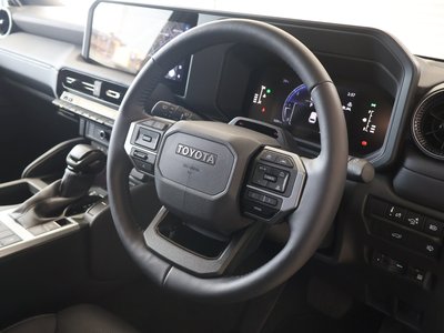 2025 Toyota LAND CRUISER 250 — миниатюра 30