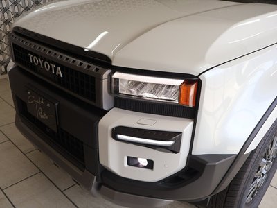 2025 Toyota LAND CRUISER 250 — миниатюра 44