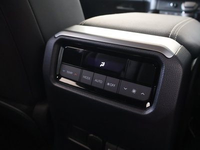 2025 Toyota LAND CRUISER 250 — миниатюра 42