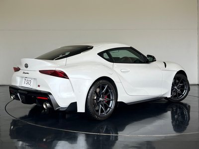 TOYOTA SUPRA - 2