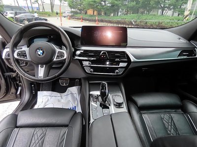 2023 BMW 6 SERIES GT — фото 5
