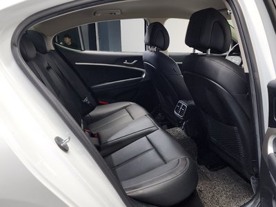 صورة مصغرة 12 لـ 2021 Genesis THE NEW G70