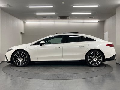 MERCEDES-BENZ EQS - 10
