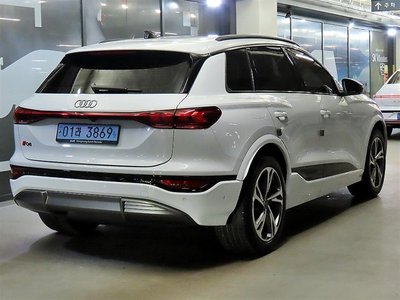 AUDI Q6 E-TRON - 3