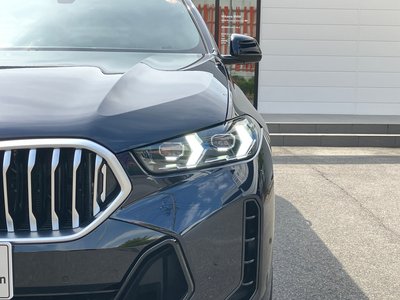 2024 BMW X6 thumbnail 14