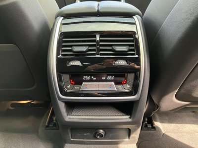 2024 BMW X6 thumbnail 56
