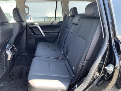 صورة مصغرة 33 لـ 2023 Toyota LAND CRUISER PRADO