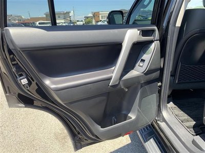 صورة مصغرة 38 لـ 2023 Toyota LAND CRUISER PRADO