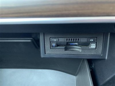 صورة مصغرة 12 لـ 2023 Toyota LAND CRUISER PRADO